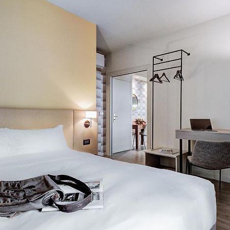 Bed and Breakfast Be Duomo - Self Check-In Воґера Екстер'єр фото