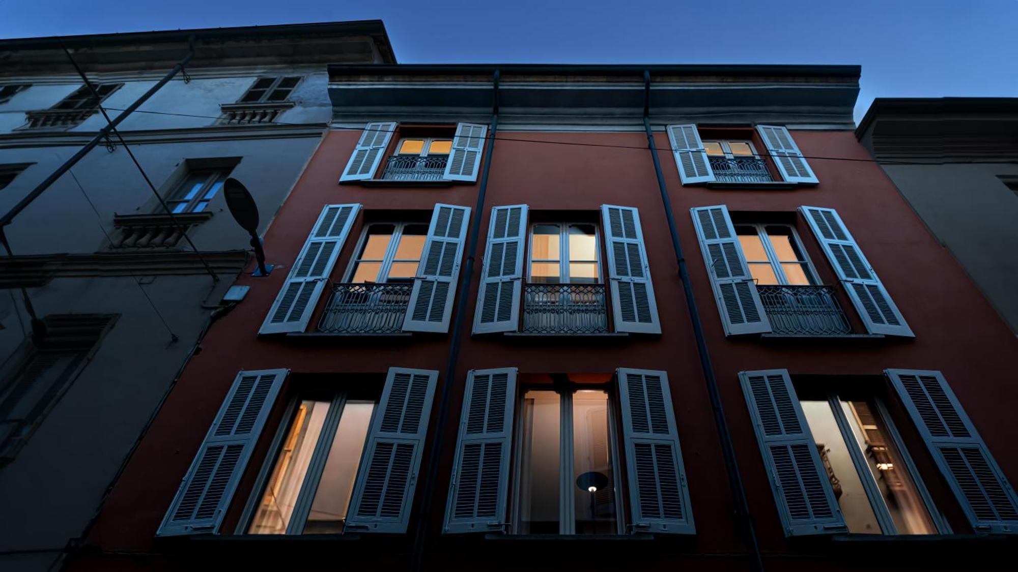 Bed and Breakfast Be Duomo - Self Check-In Воґера Екстер'єр фото